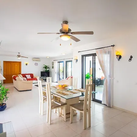 Exclusive 2-Bed Villa In Playa Blanca Adults Only Villa Playa Blanca (Lanzarote)