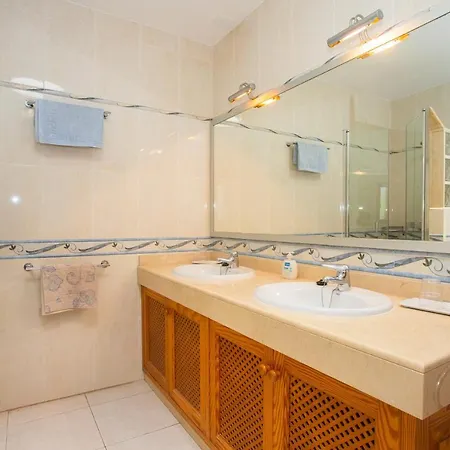 Villa Exclusive 2-Bed Villa In Playa Blanca Adults Only