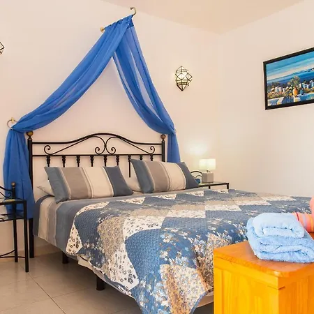 Exclusive 2-Bed Villa In Playa Blanca Adults Only Villa Playa Blanca (Lanzarote)